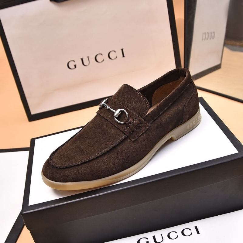 G*u*i leather shoes